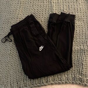 Nike Sportswear Club Joggers